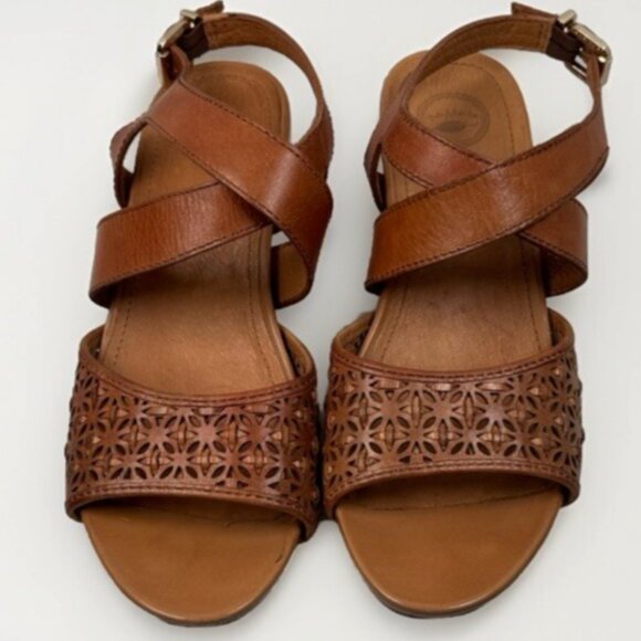 (9) NUTURE Harrpper Decorative LEATHER Sandals w/ 2.5" Cork Wedge Heels - Picture 8 of 8